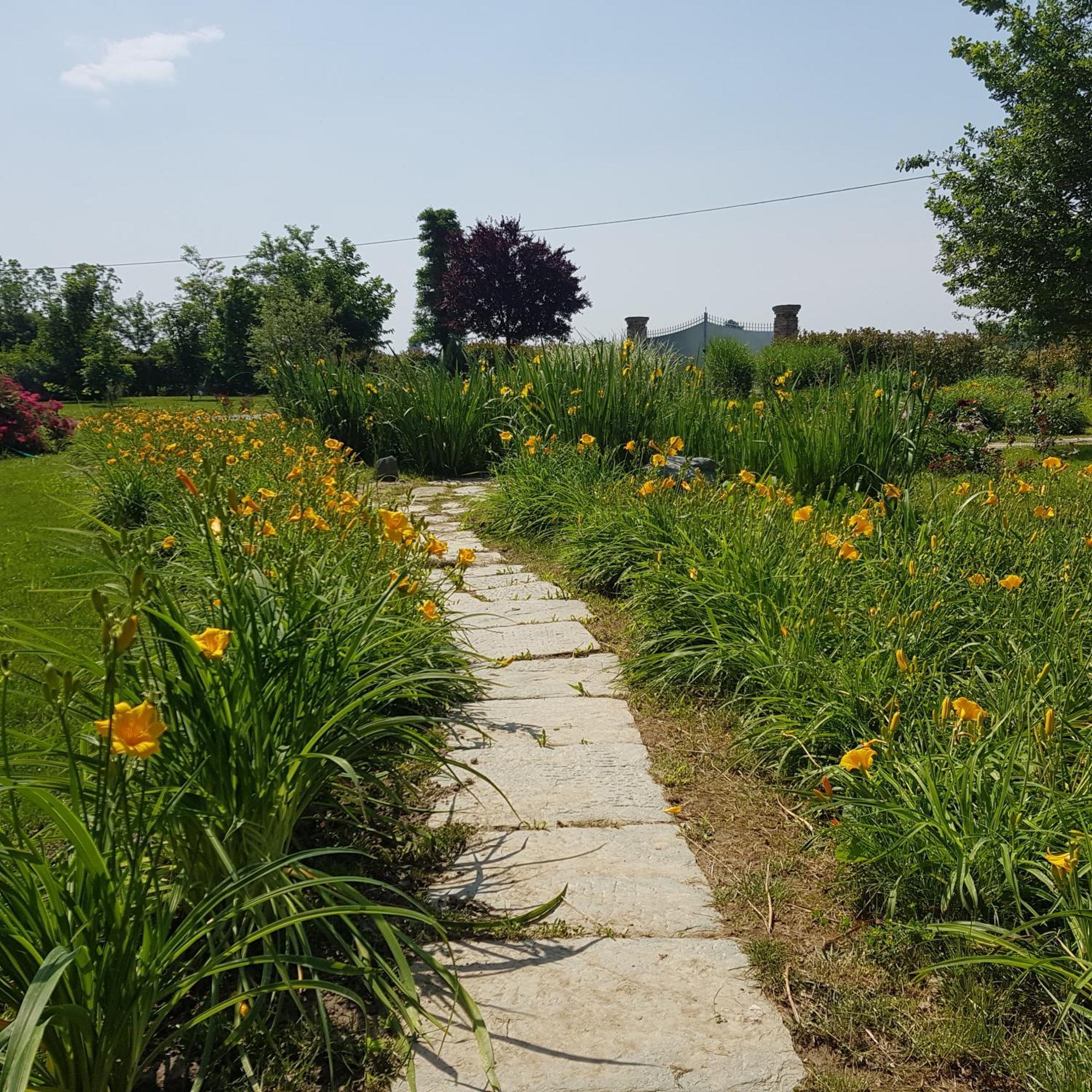 Отель Cascina Dei Fiori San Lorenzo  Экстерьер фото